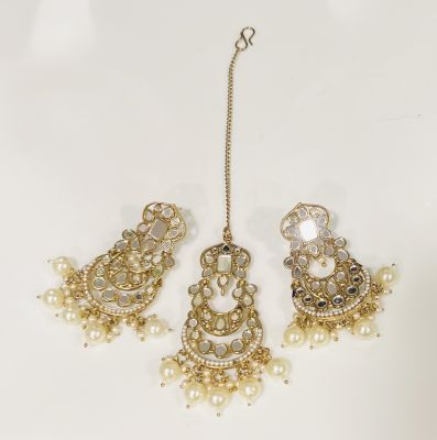 Mirror &  Pearl Work shrivendi